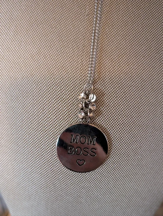 Boss - Picture 4 of 6